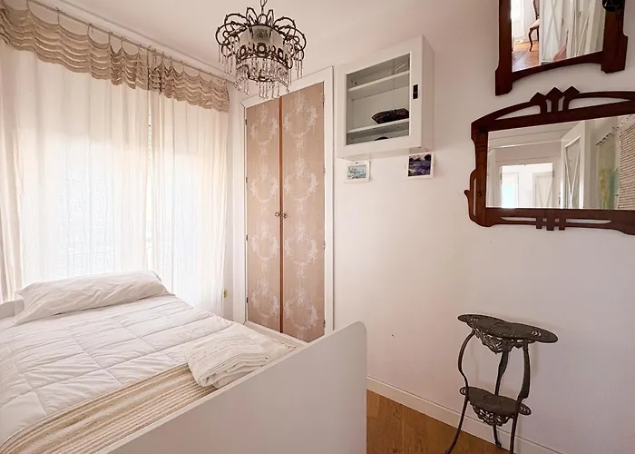 The Traveller`s house Balcón al Mar con Ascensor